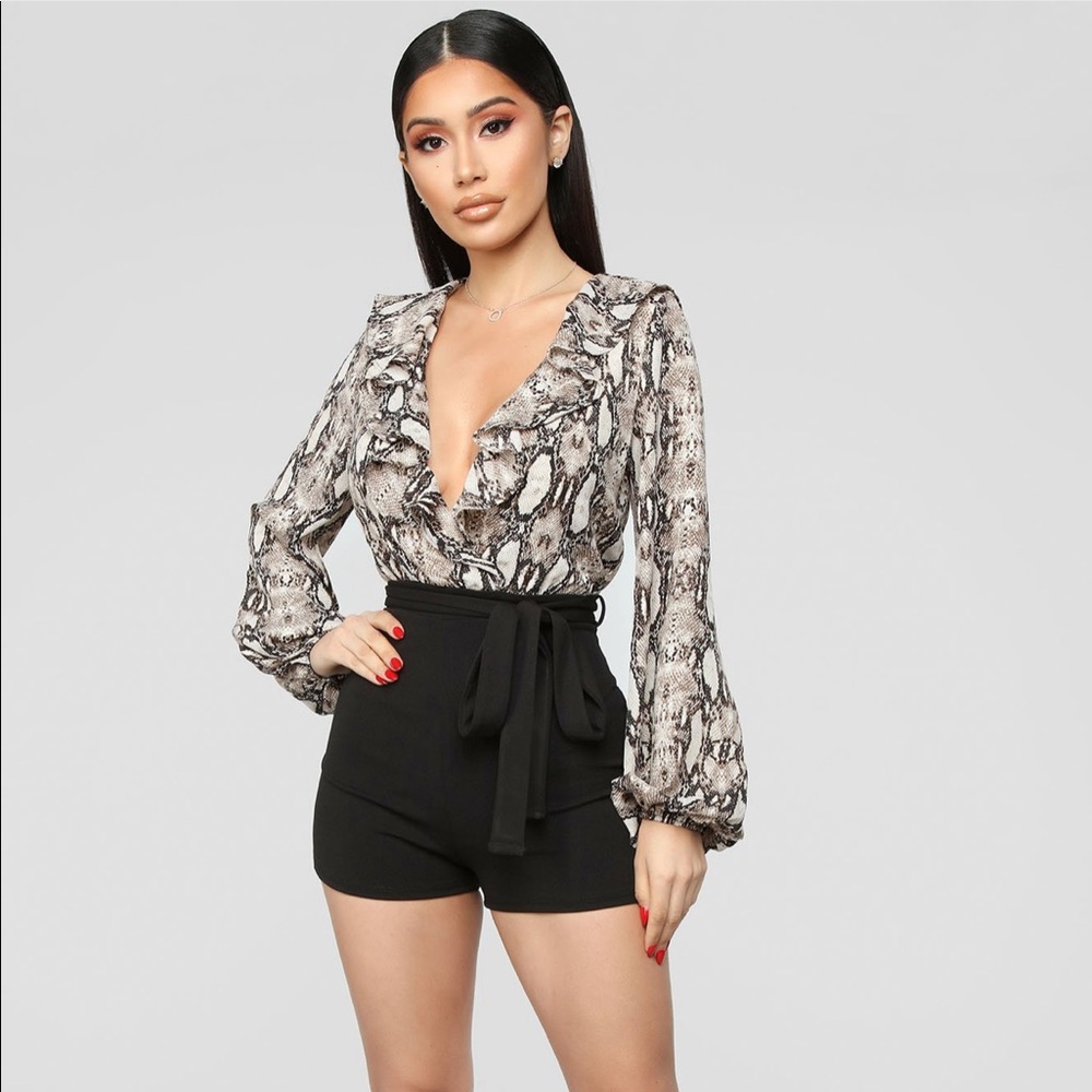 SOLD Fashion nova romper